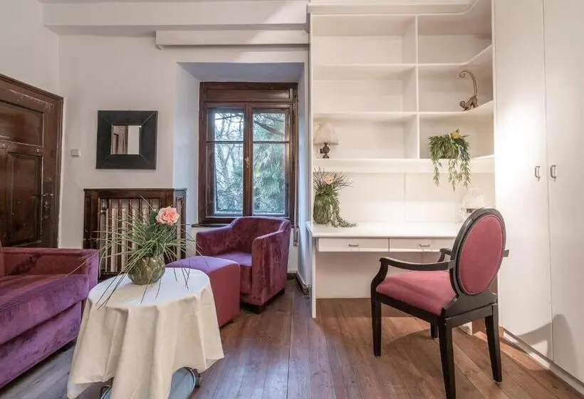 ２ベッドルームアパートメント, Schloss Castel Pienzenau   Guestrooms & Apartments   B&b Hotel & Restaurant