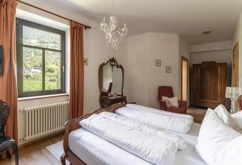 マウンテンビュースタンダードルーム, Schloss Castel Pienzenau   Guestrooms & Apartments   B&b Hotel & Restaurant