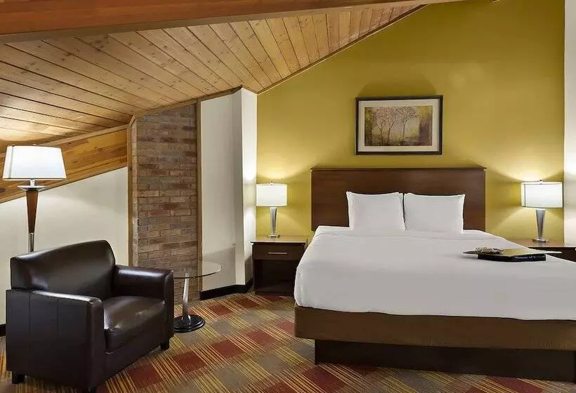 プールビュースイート, Best Western Lakewood Inn