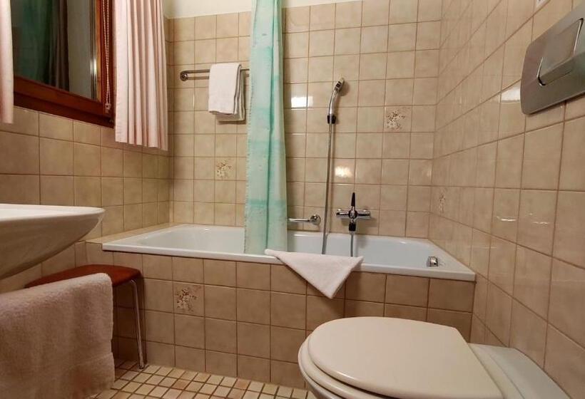 Номер Стандарт Индивидуальный, Cresta