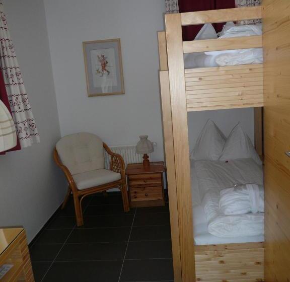 Номер Стандарт Трехместный, Cresta