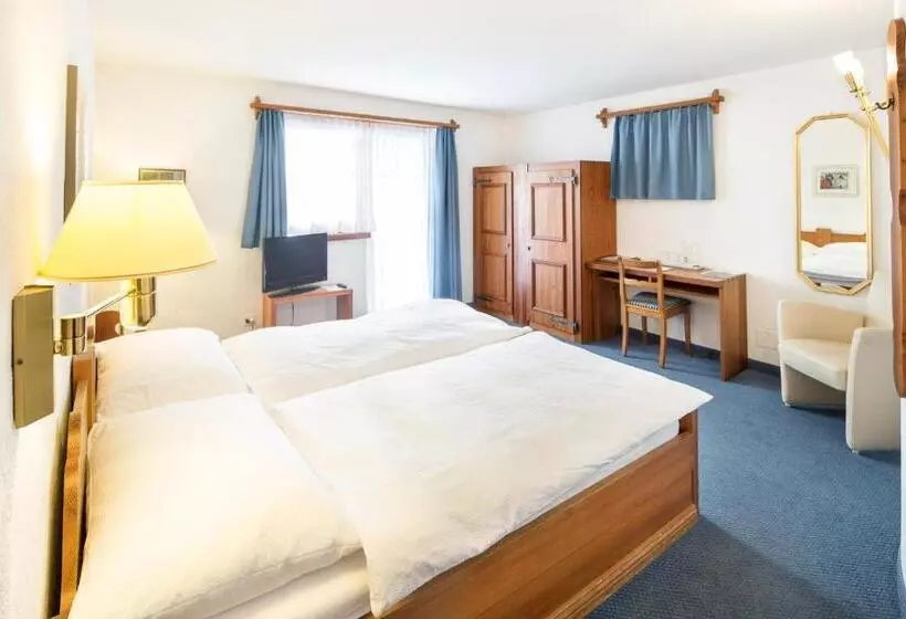 Economy Zimmer, Dieschen