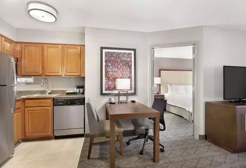 سوییت, Homewood Suites By Hilton Portland Airport
