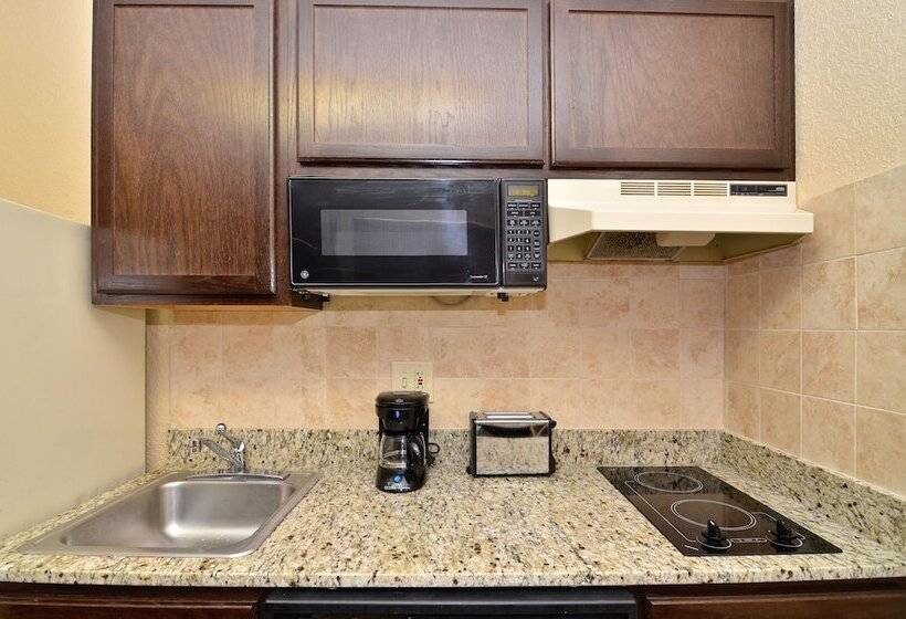 스위트, Mainstay Suites Knoxville Airport