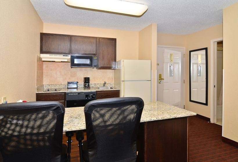 스위트, Mainstay Suites Knoxville Airport