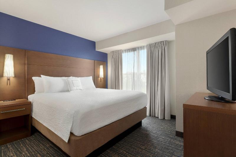带大床的标准工作室, Residence Inn By Marriott Vacaville