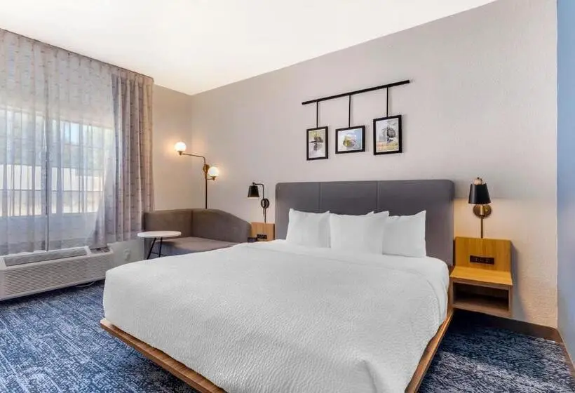 身障者適用キングサイズベッドルーム, Sleep Inn