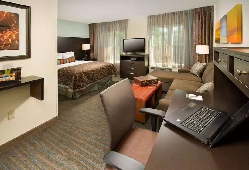 スイート, Sonesta Es Suites Atlanta Alpharetta Avalon
