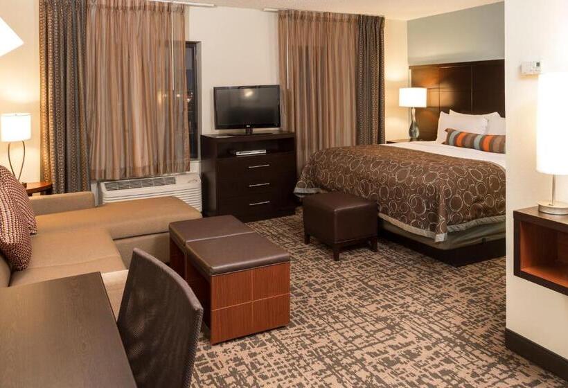 Deluxe Suite met Kingsize Bed, Staybridge Suites Indianapolis Fishers, An Ihg