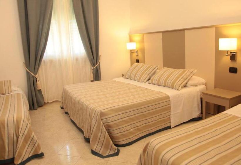 スタンダード４人部屋, Albergo Degli Amici