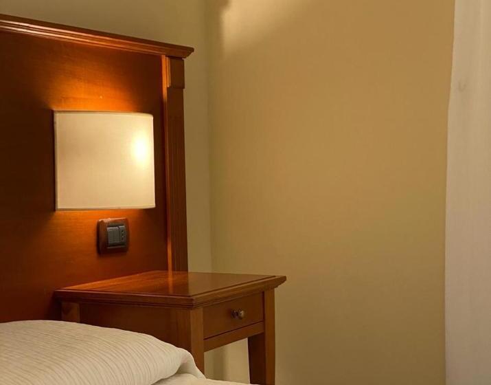 オーシャンビュースタンダードルーム, Albergo Degli Amici