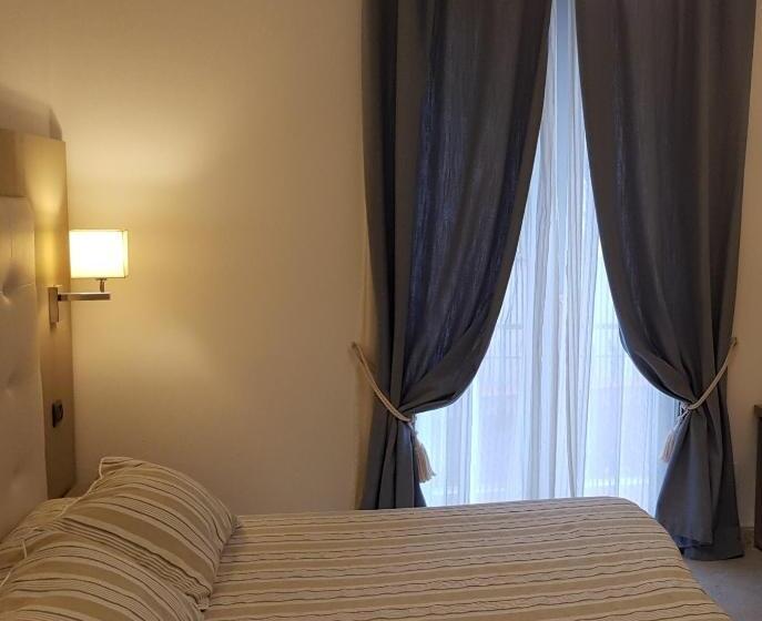 オーシャンビュースタンダードルーム, Albergo Degli Amici