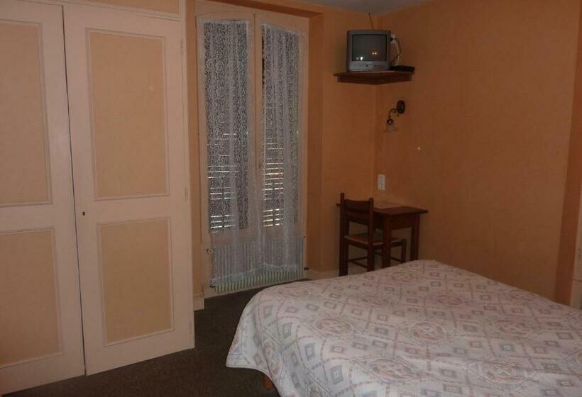 חדר סטנדרט, De Paris