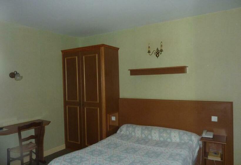 חדר סטנדרט, De Paris