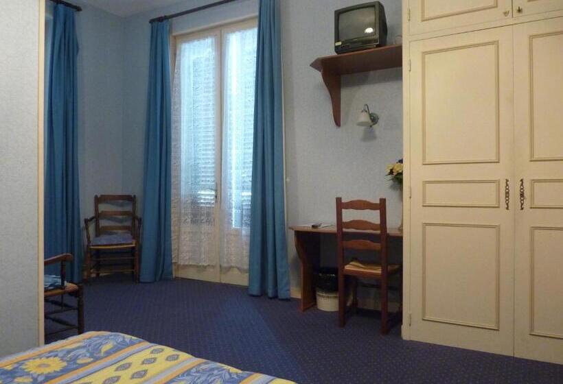 חדר דלוקס, De Paris