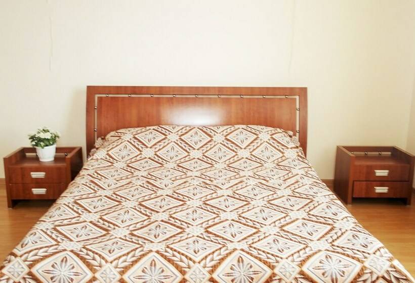 家庭工作室, Guest House Suncity