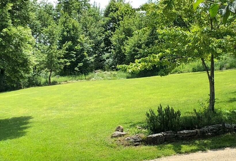 Номер Стандарт, Weekend En Provence Hébergement Insolite