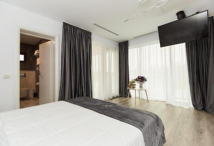 Люкс 2 Спальни, Lebada Luxury & Spa