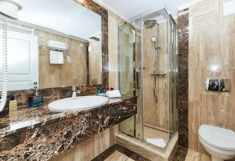 اتاق اکونومی, Lebada Luxury & Spa