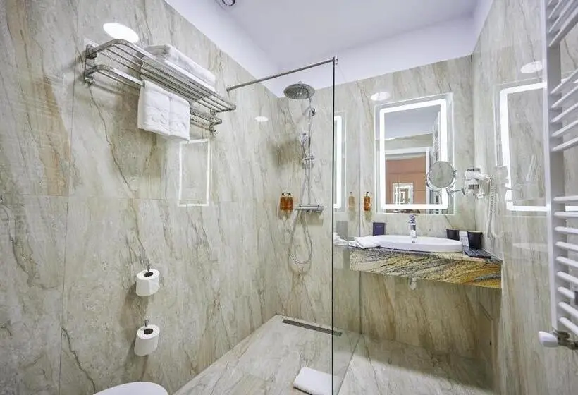 اتاق استاندارد با تخت بزرگ, Lebada Luxury & Spa