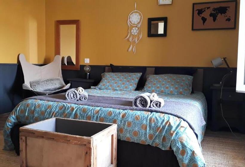 带共用浴室的标准房间, La Mesonnetta