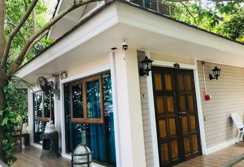 エコノミールーム, Damnoen Care Resort