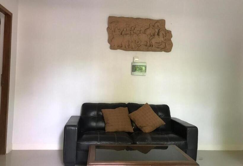 Семейный Номер, Damnoen Care Resort