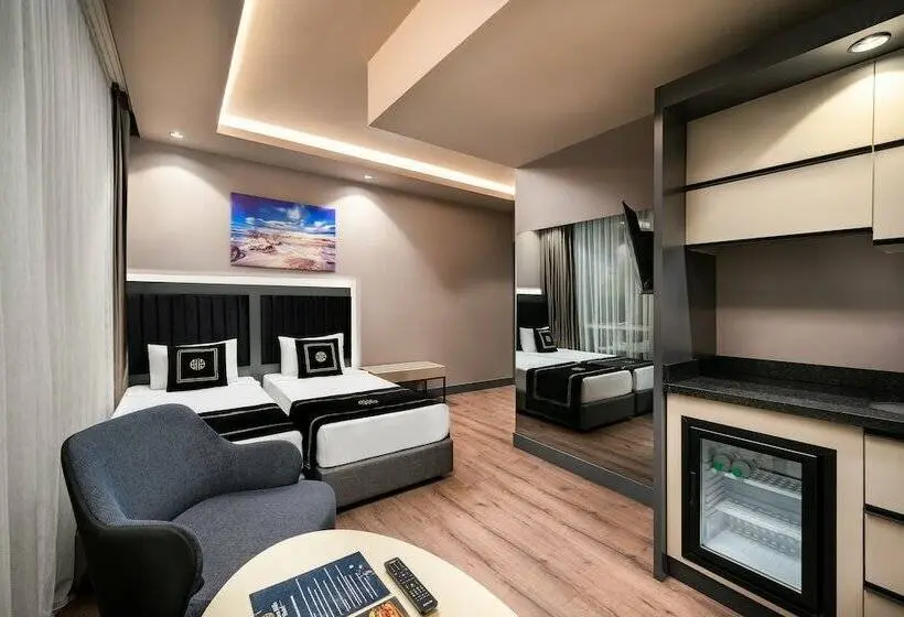 ジュニアスイート, Best Western Premier Hidden Hills