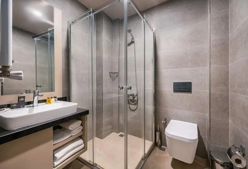 スーペリアの４人部屋, Best Western Premier Hidden Hills