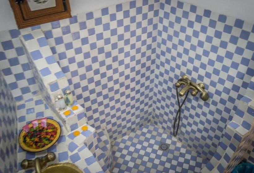 اتاق استاندارد, Dar Solaiman