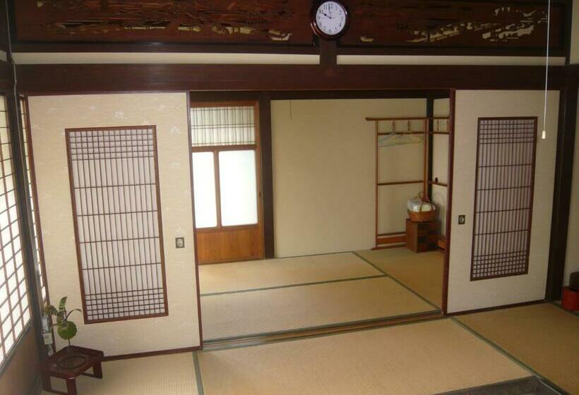 غرفة ديلوكس عائلية, Kitamineyama Gotsuan