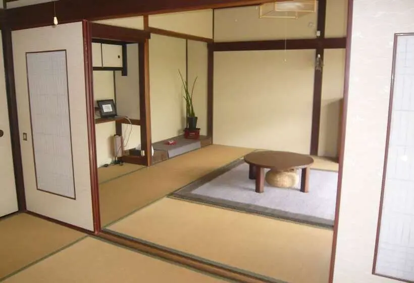 デラックスファミリールーム, Kitamineyama Gotsuan