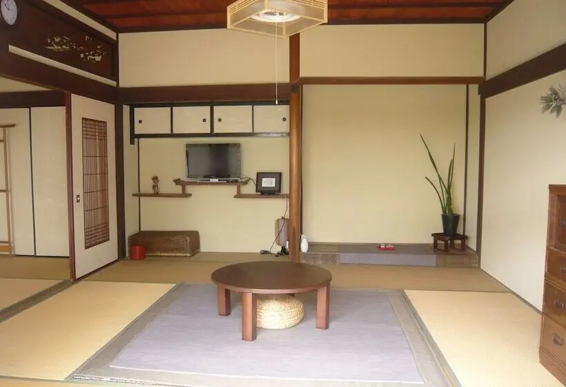 デラックスファミリールーム, Kitamineyama Gotsuan