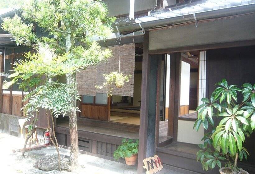 غرفة ديلوكس عائلية, Kitamineyama Gotsuan