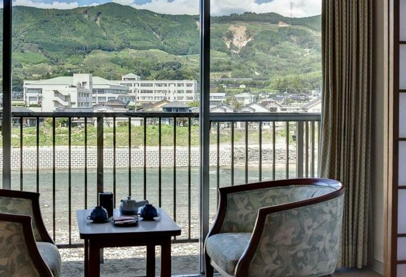 家庭房间共用浴室, Fukusenka