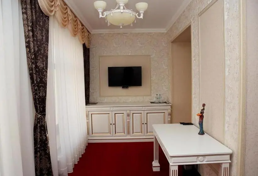 Suite, Best Hotel And Restaurant Complex