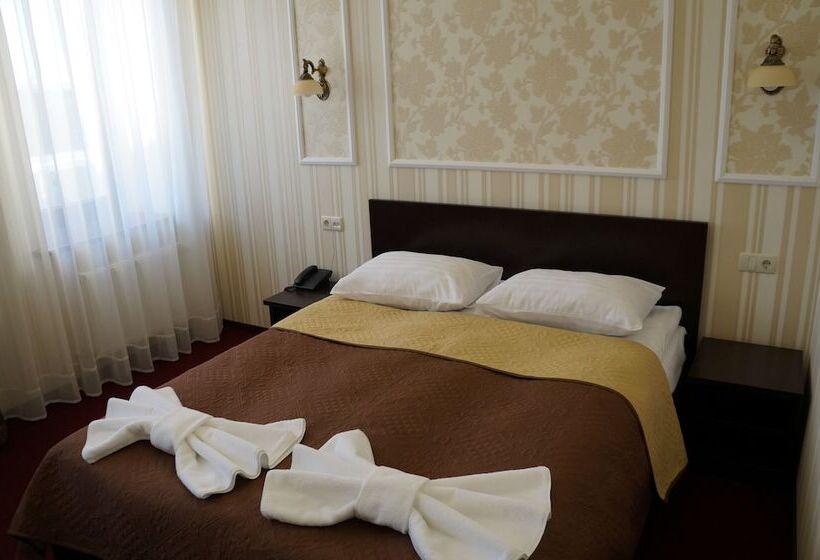 Номер Стандарт, Best Hotel And Restaurant Complex