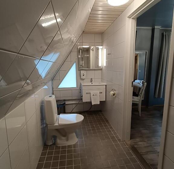 Номер Deluxe, Joensuun Tilan Päärakennus