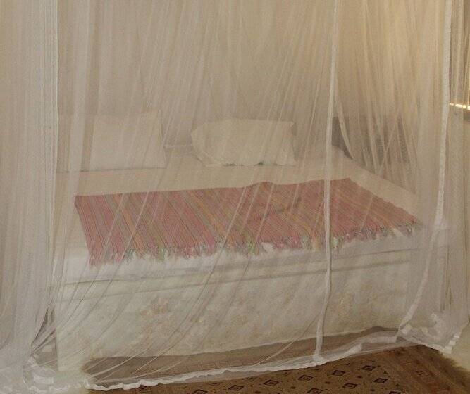 Family Suite, Udekki