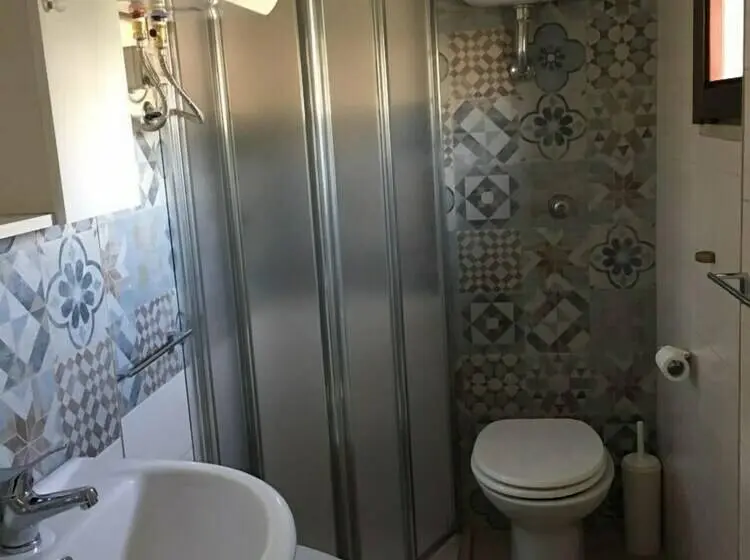 4ベッドルームクラシックタイプ, B&b Stellamarina