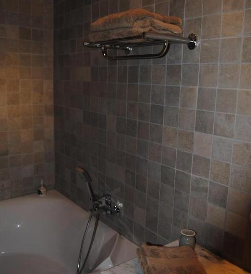 高级家庭房间, Château De Mazières