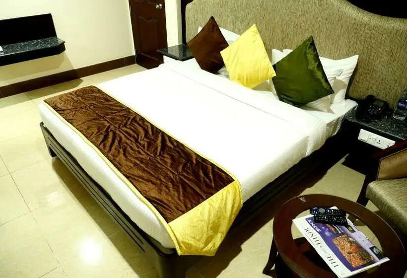 スーペリアールーム, Avs Imperiaa   Karaikal
