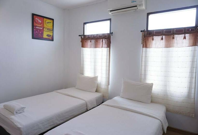 Quarto deluxe, Sri Chiang Khan