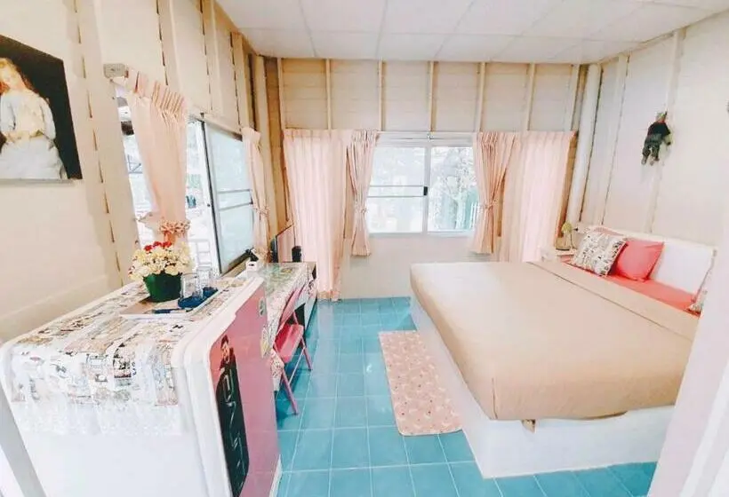 ベーシックルーム, Tahjeen Riverhome