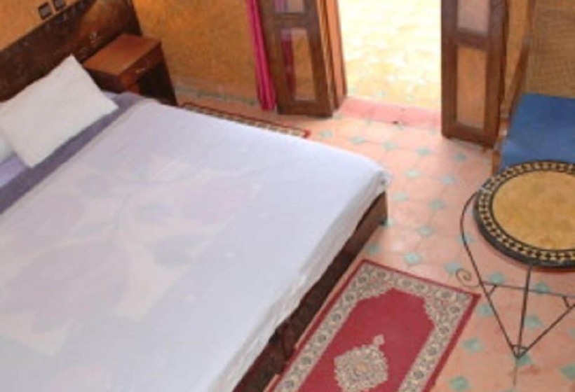 اتاق استاندارد سه نفره, Gite Souss