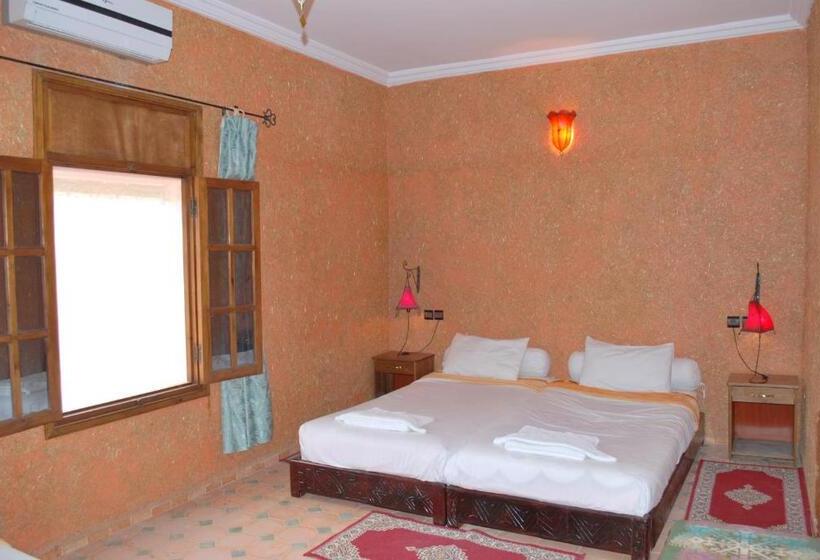 اتاق استاندارد سه نفره, Gite Souss