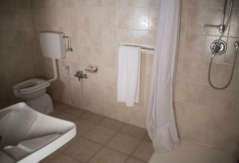 Номер Стандарт Адаптированный для Инвалидов, Locanda Del Borgo