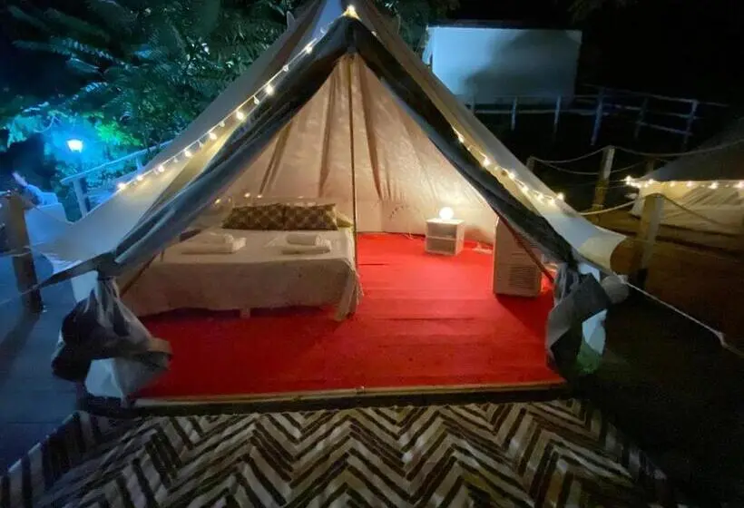 Standard Tent, B&b Lao
