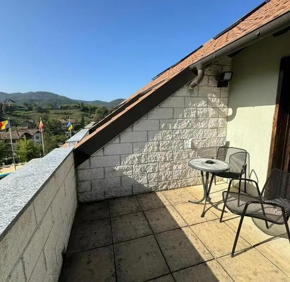 スタンダード4人部屋, Pian Del Sole