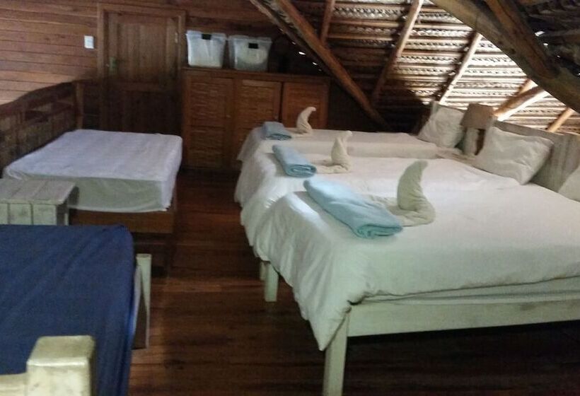 4间卧室的房子, Pura Vida Lodge